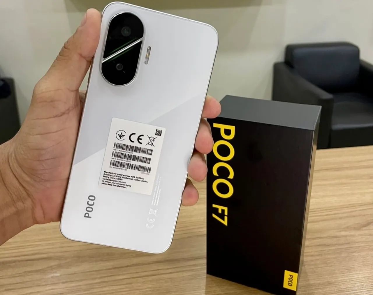 Celular Poco F7 512/12- Branco Preto Novo + Entrega Grátis