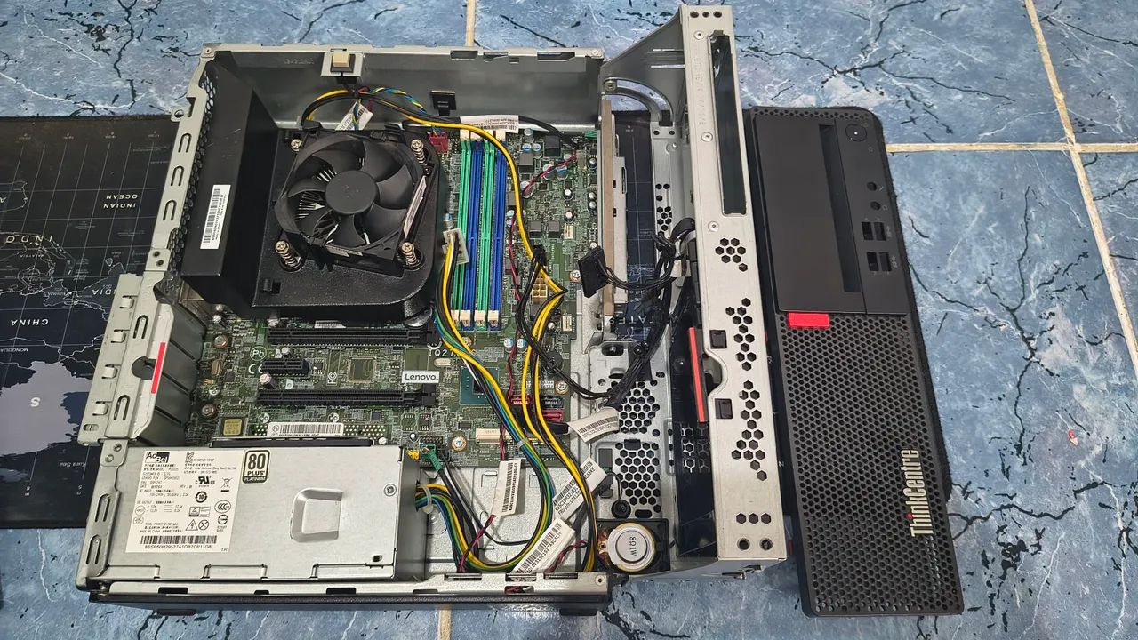 Gabinete Lenovo  - Foto 3