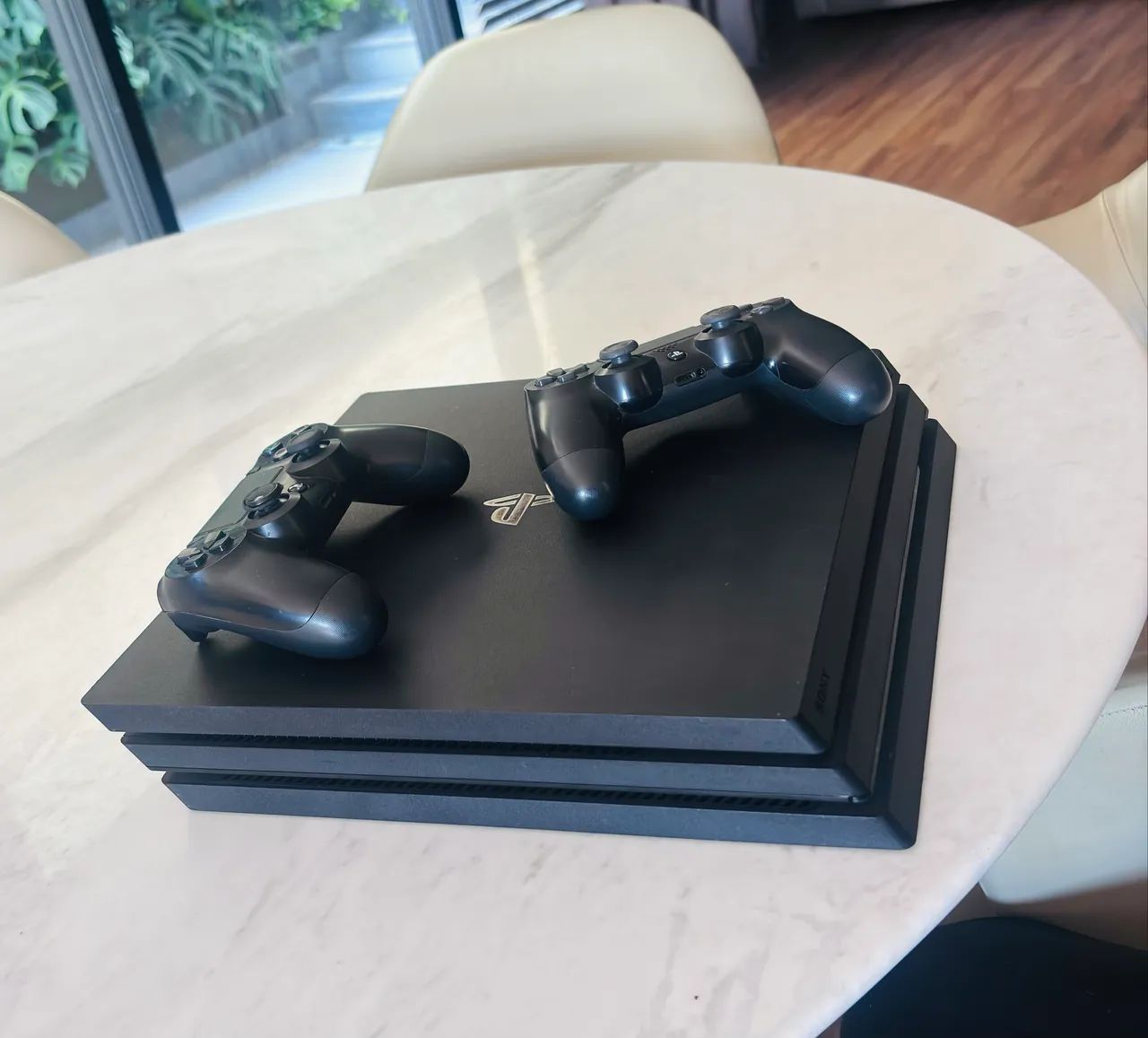 PlayStation 4 PRO