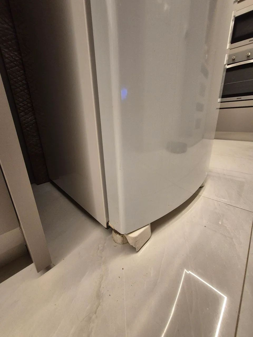 Geladeira Brastemp Frost Free branca 375 l 220 v - Foto 4