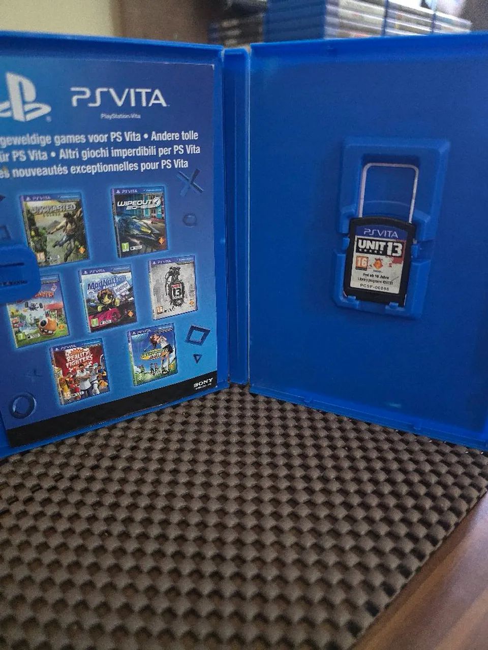 Unit 13 Ps Vita  - Foto 3