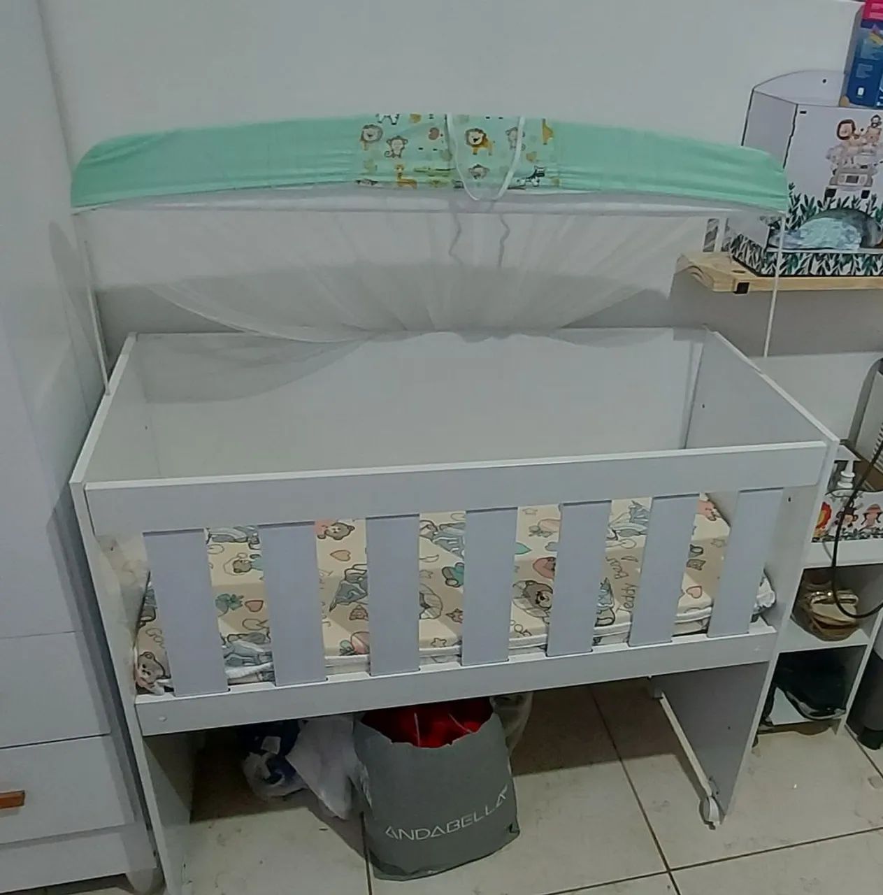 Mini berço + colchão  - Foto 4