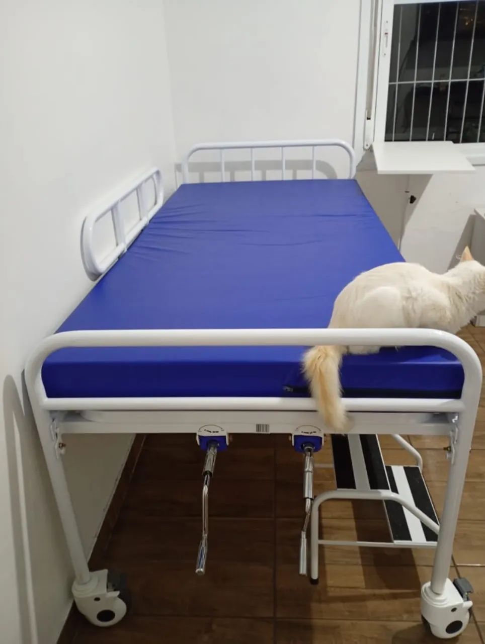 Cama hospitalar semi-nova - Foto 3