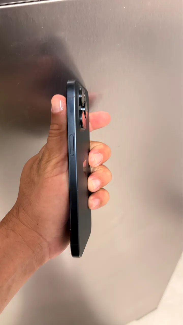15 pro Max  - Foto 2