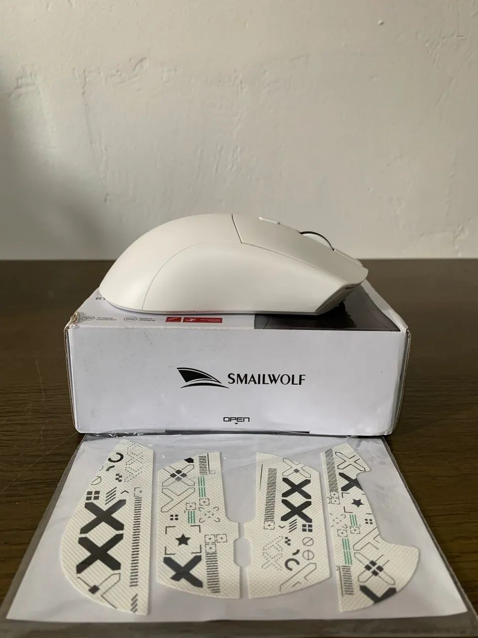 Mouse sem fio 2.4 wireless Rs7 smailwolf 