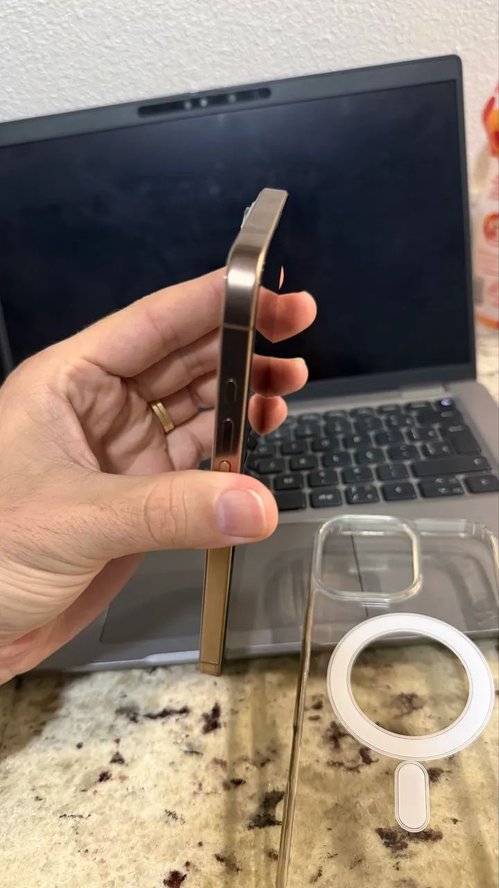 IPHONE 16 pro Max - 256gb  - Foto 5
