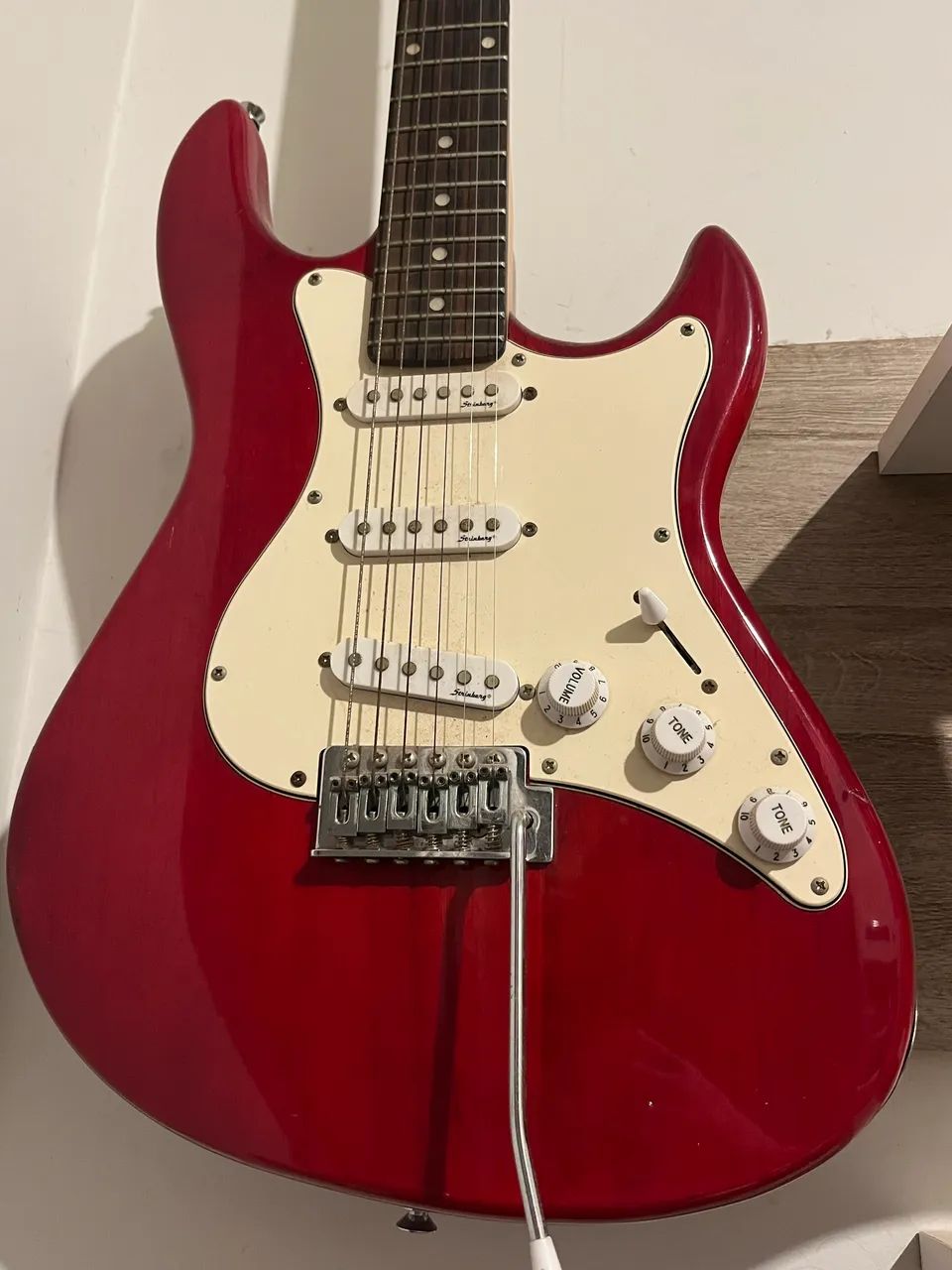Guitarra strinberg stratocaster