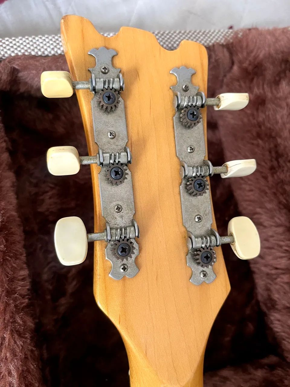 Guitarra Univox Hi-Flier Phase III (RARIDADE 1974) - Instrumentos