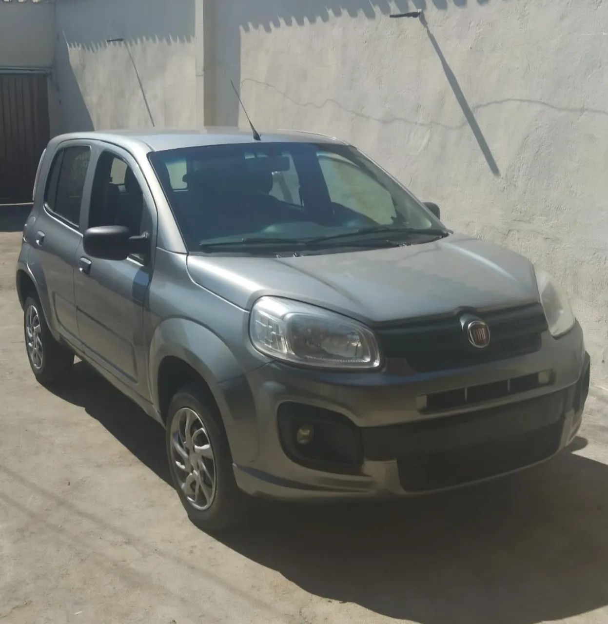Fiat Uno Attractive 1.0 Flex 6V 5P 2017 - Foto 3