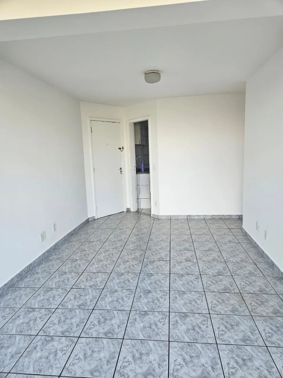 Aluguel - SQS 404 Sul | Apartamento 3 quartos | [70] m² | Direto com proprietário - Foto 2