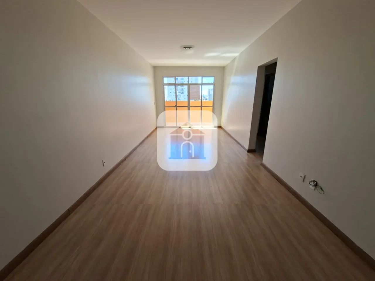 Apartamento para locação e venda no bairro Centro - Foto 5