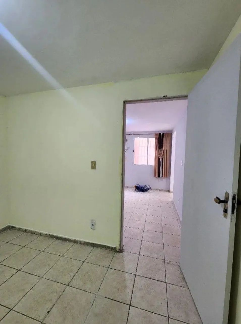 Vende se  - Foto 4
