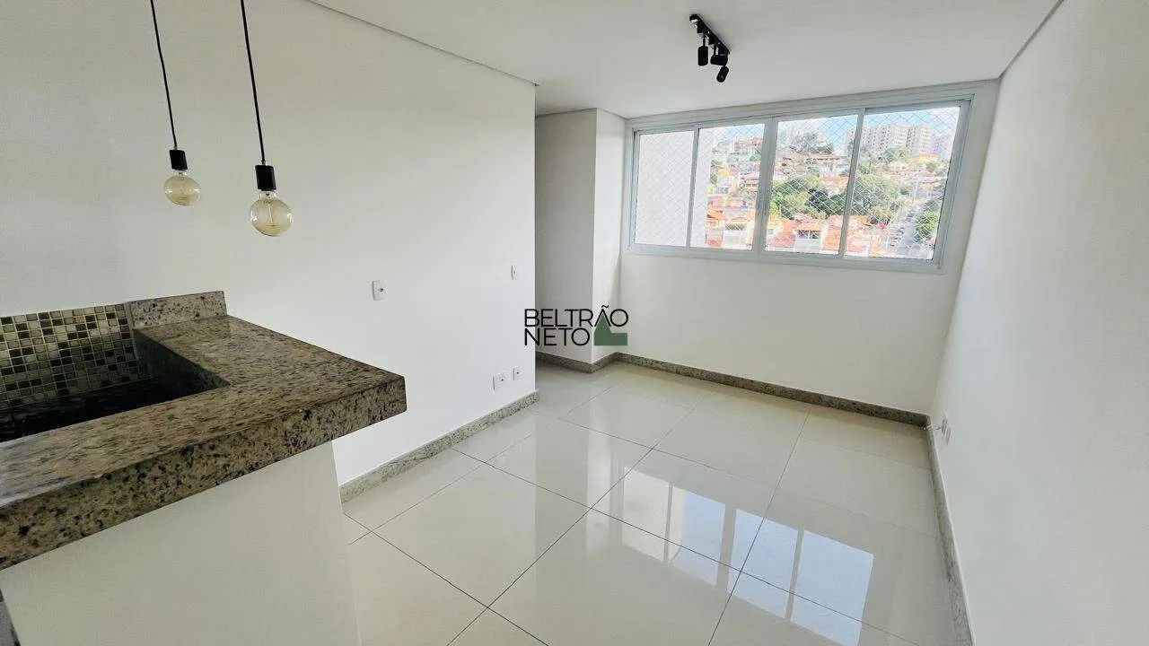 Apartamento 2 quartos para alugar no Palmeiras.