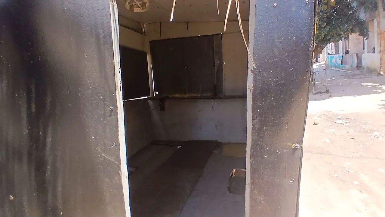 Trailer + freezer 2 tampas - Foto 4
