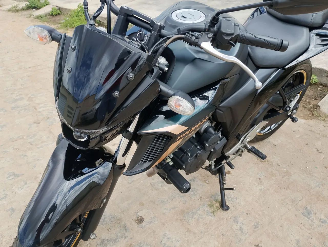 FZ 250 Único dono