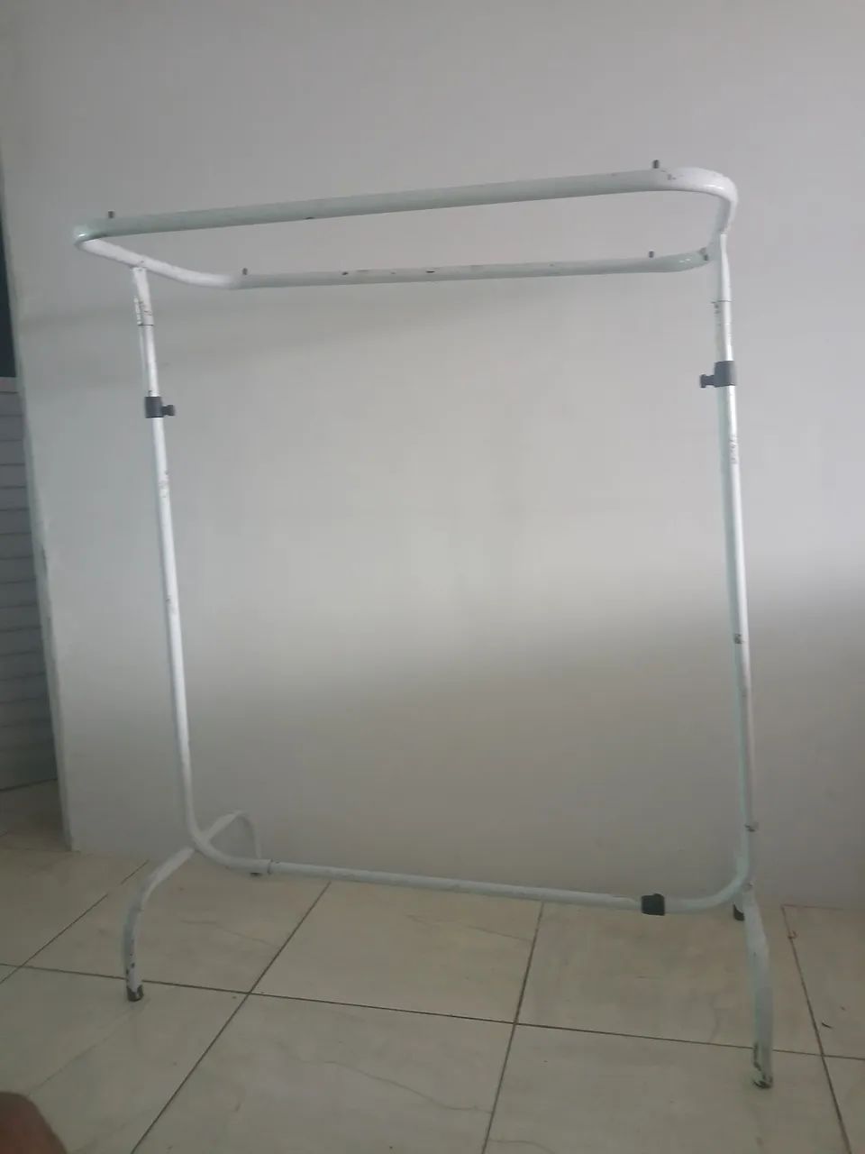 Vende-se arara de chão  - Foto 3