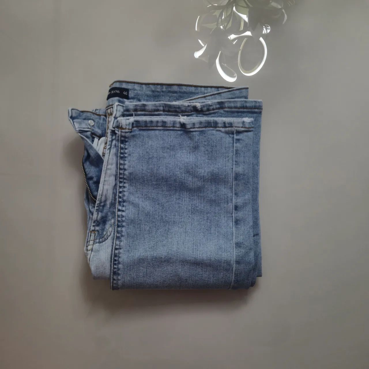 CALÇA JEANS RETA - AZUL CLARO - TAM 40 - Foto 5