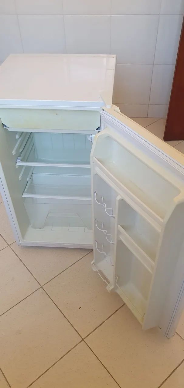 Frigobar philco  PH115 - Foto 2
