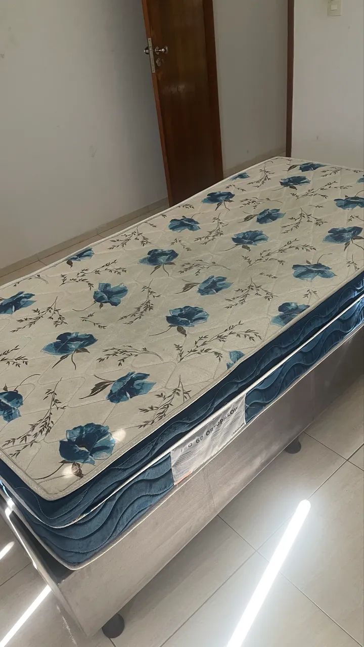 VENDE-SE CAMA + COLCHÃO BOX DE SOLTEIRO 