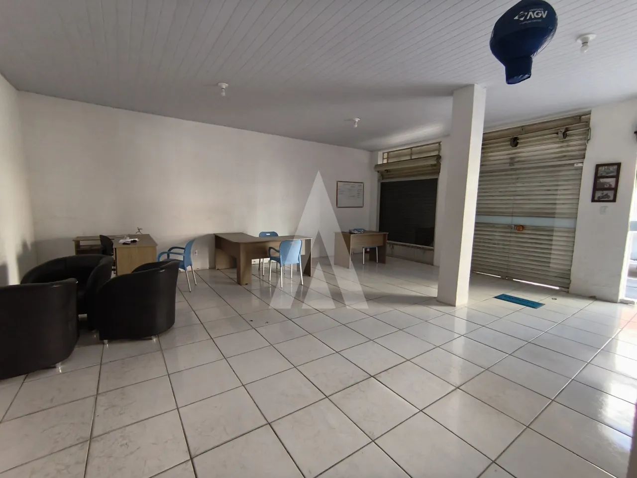 SALA COMERCIAL NA RUA DO PRINCIPE COM 100 M2 - Foto 4