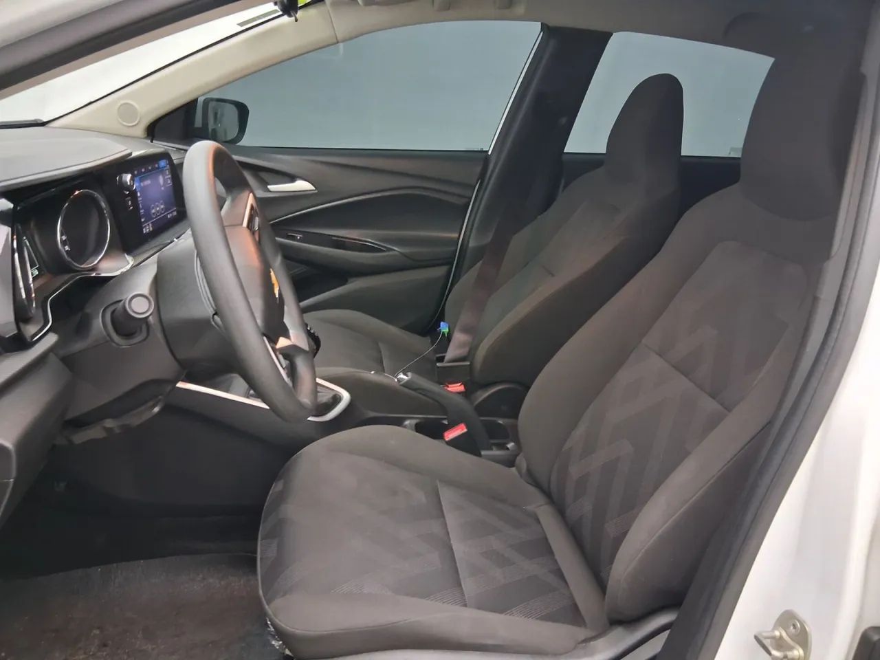 Chevrolet Onix Activ 1.4 8V Flex Aut. 4P, foto 17 de 18