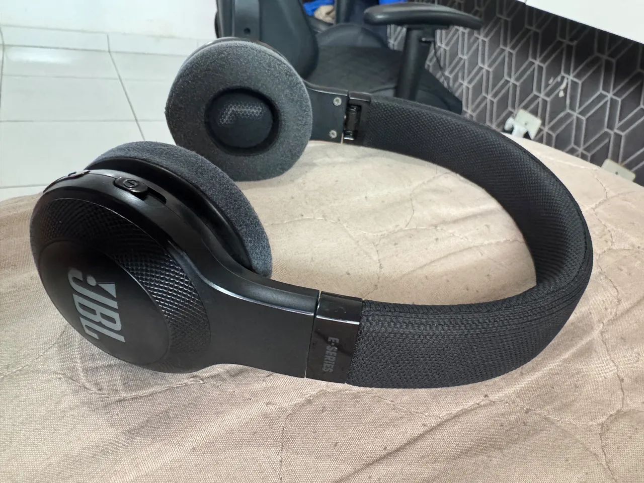 Fone Jbl E45bt - Foto 3