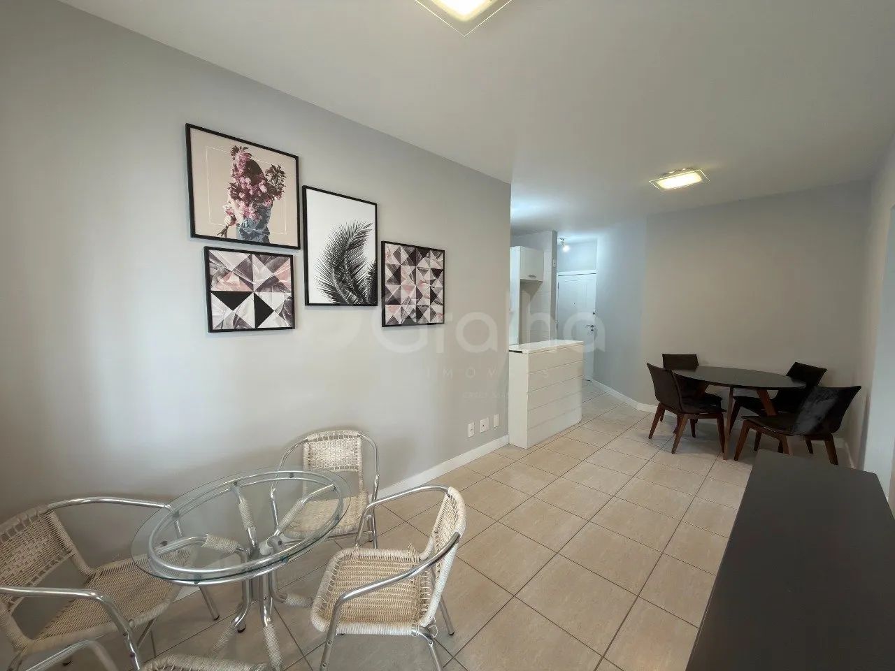 Apartamento de 65 m² com 2 quartos sendo 1 suíte no Centro - Foto 3