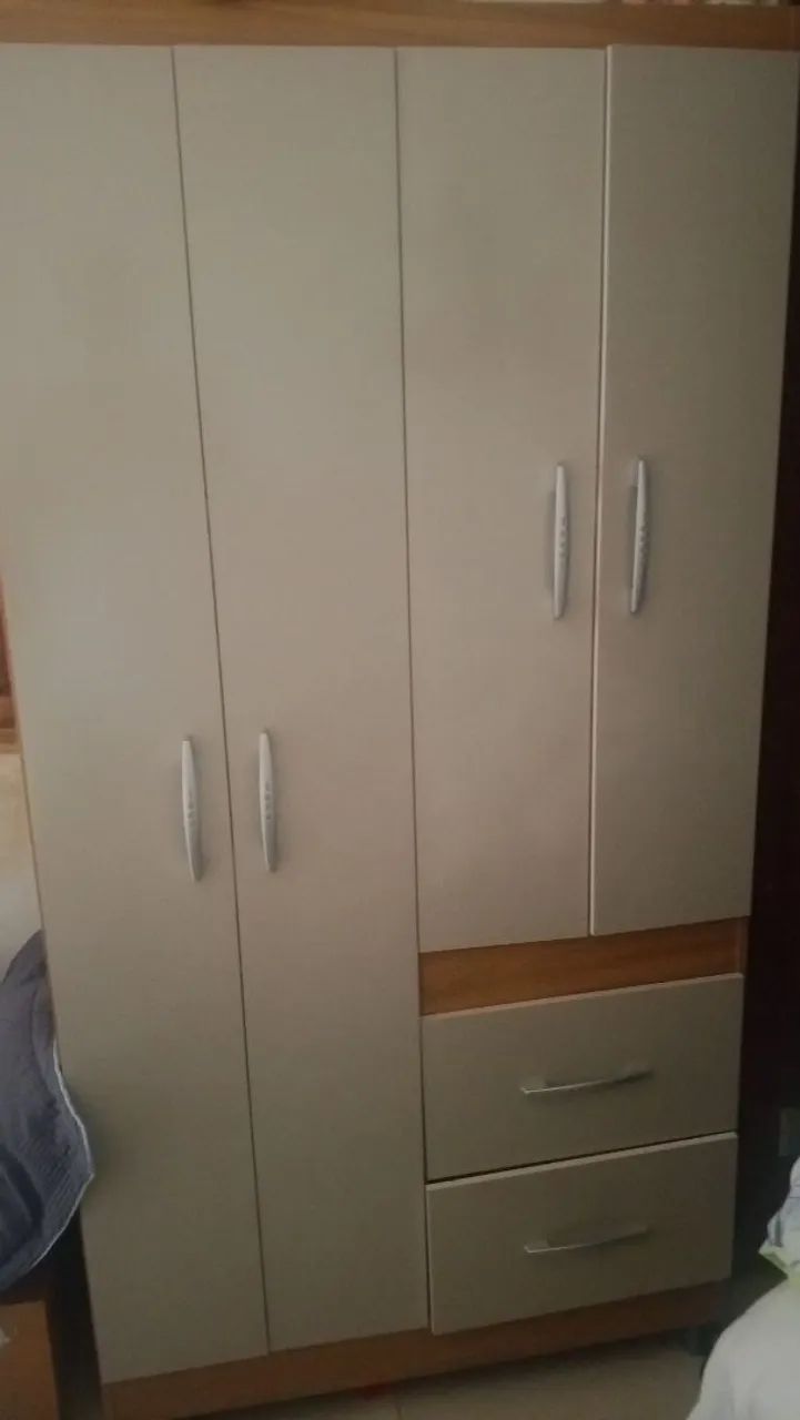 Guarda Roupa Novo