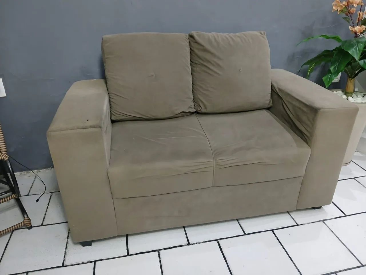 Vendo sofá 3 e 2 lugares! 65566183860483124