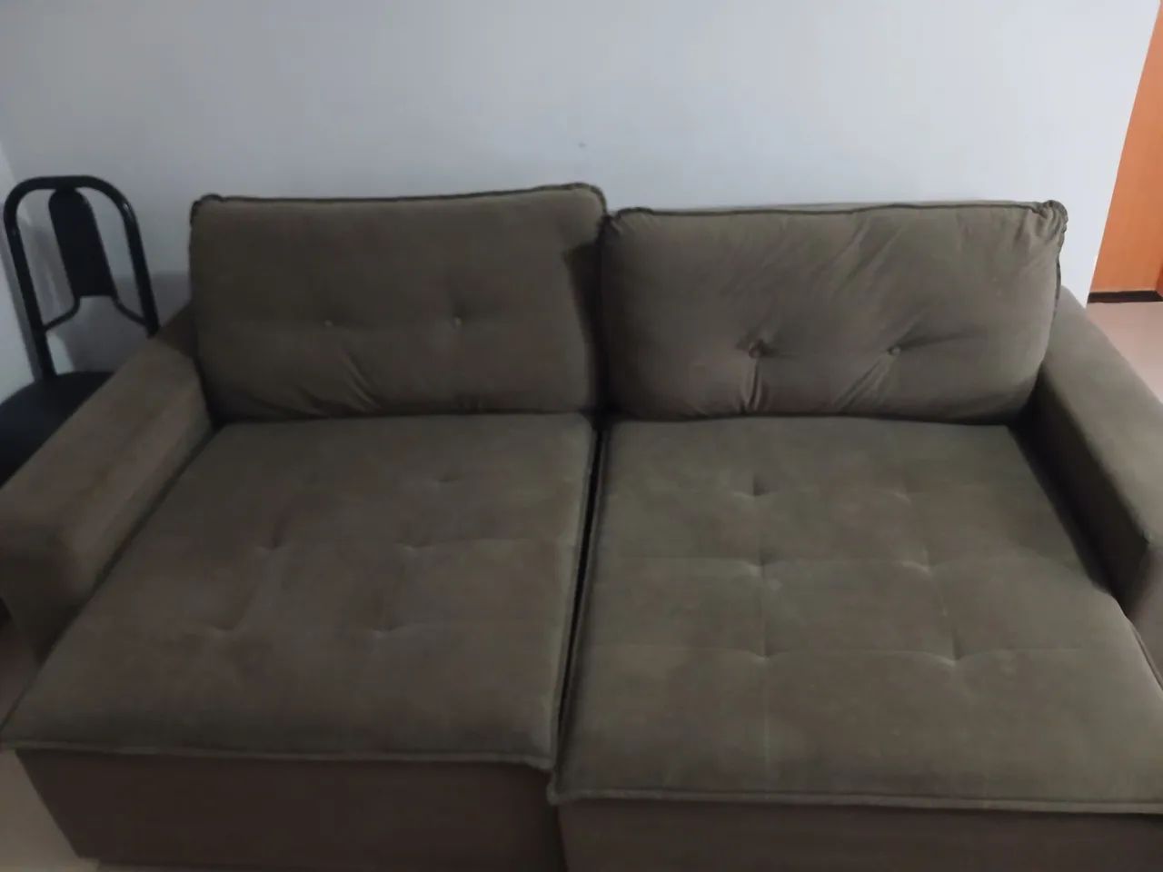 Sofá  retrátil 