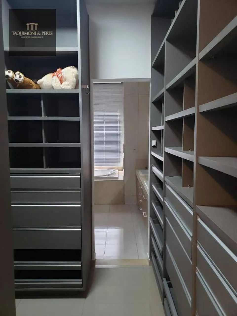 CASA COM 4 DORMITÓRIOS COM LOTE DE 735 MT PORTEIRA FECHADA - Foto 5