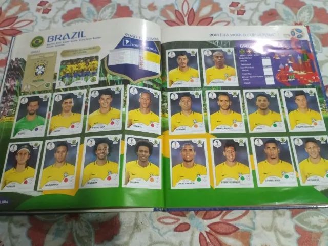 Revista da copa de 2018, capa dura em perfeito estado e álbum completo! - Foto 3