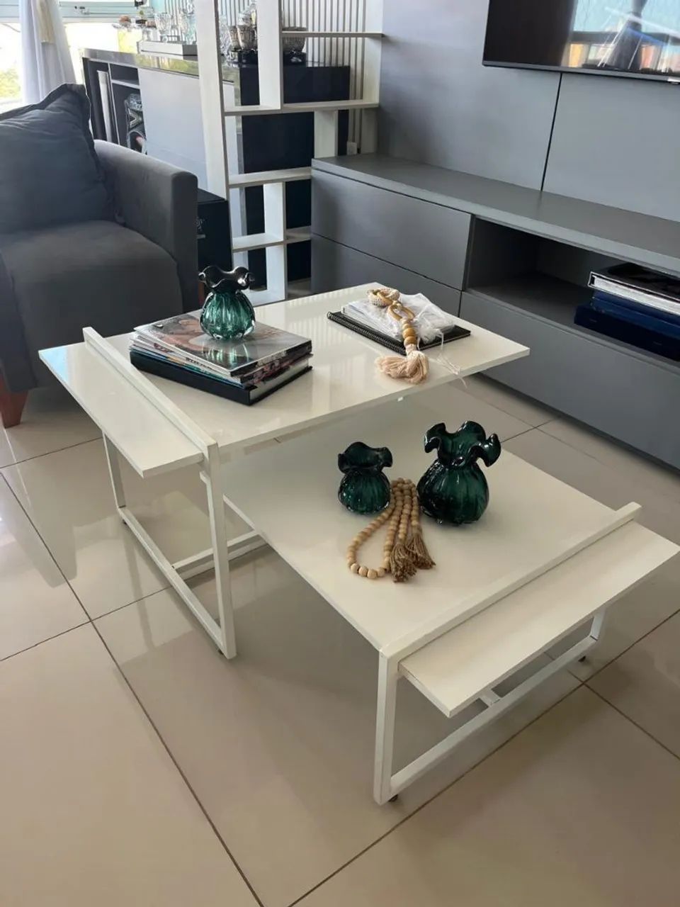 Mesa de centro e aparador alto padrão 