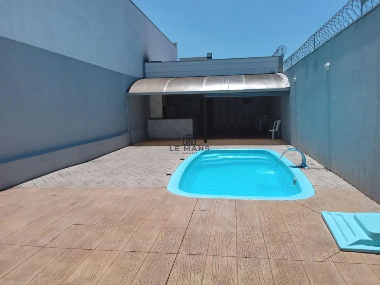 Edícula à venda em Piracicaba, Água Branca, com 1 quarto, com 100 m²