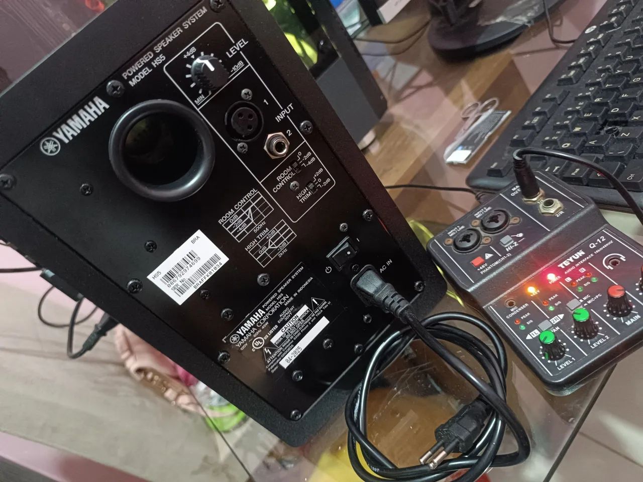 Monitor de audio Yamaha hs5  - Foto 5