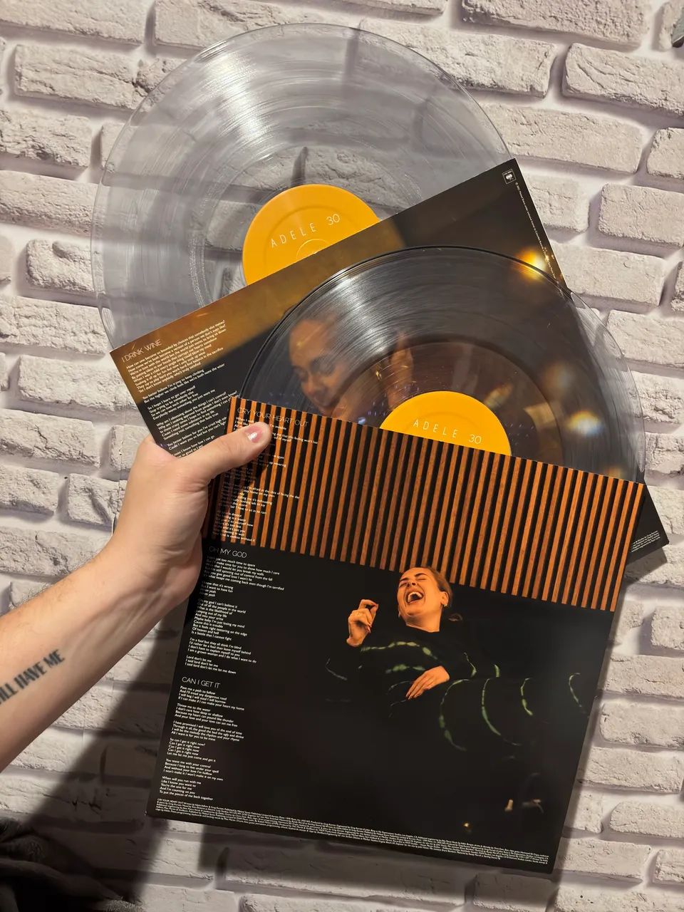 LP Vinil Adele - 30 (Clear Edition 2 LPs)  - Foto 3