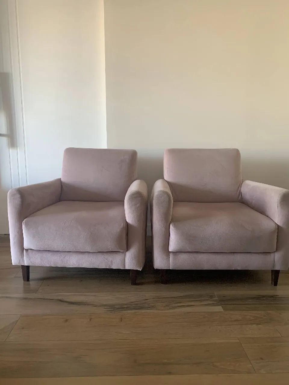Kit Poltrona Suede Rosa Claro para Sala de Estar  - Foto 5