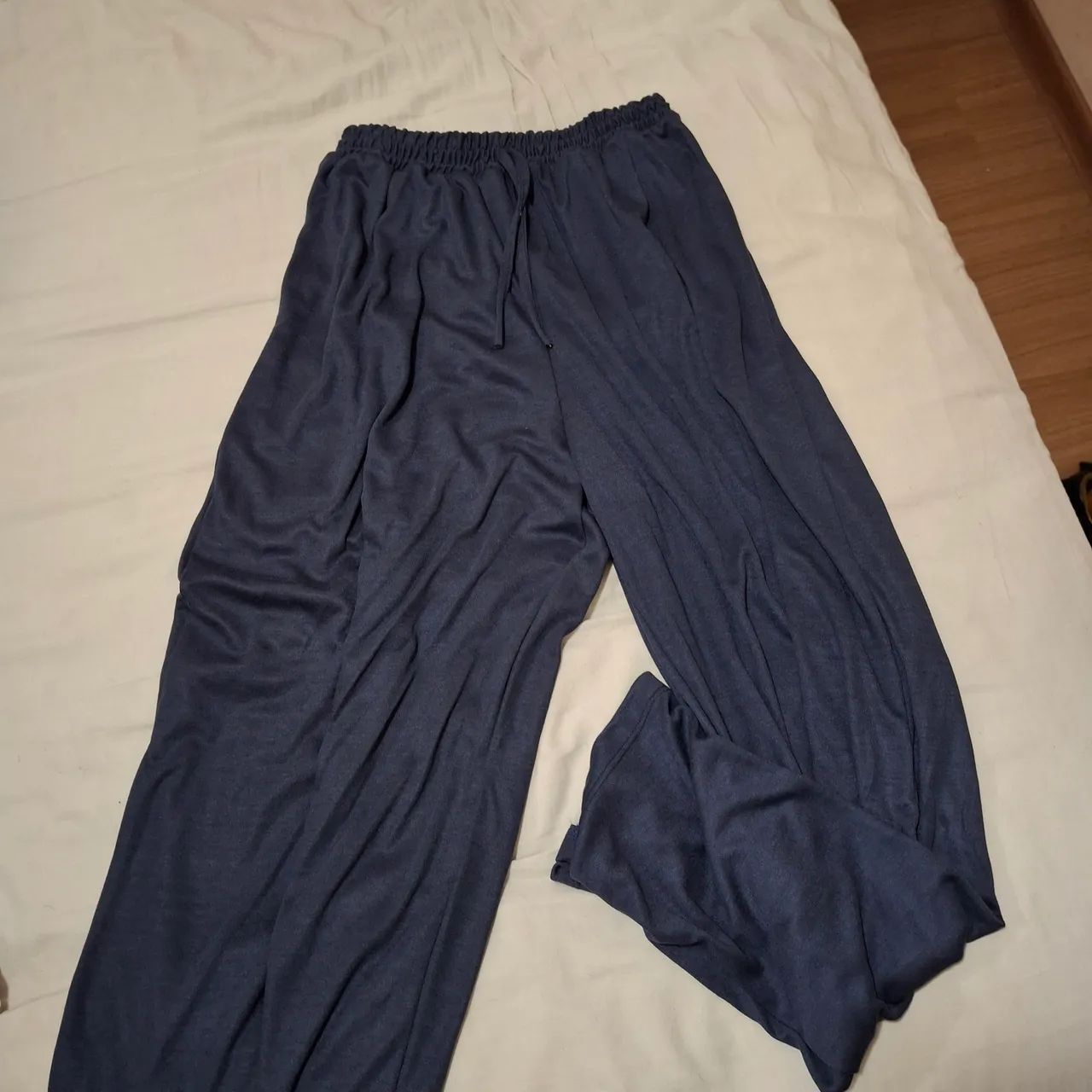 Calça pantalona