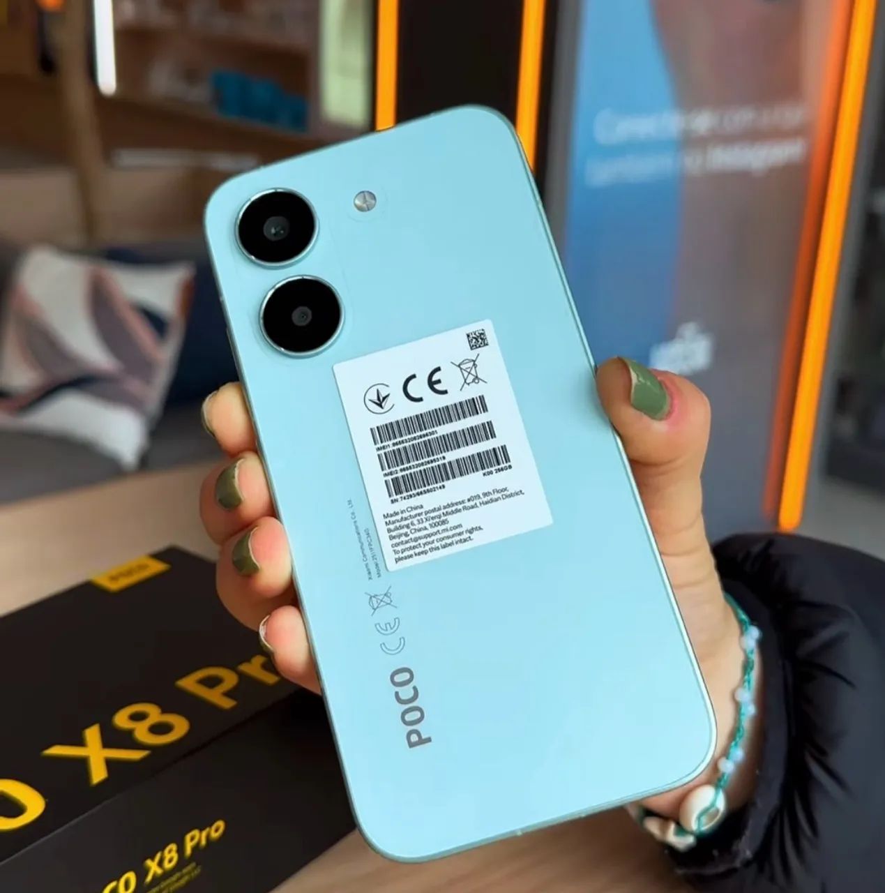 Poco x8 pro 256gb 12 ram verde  - Foto 2