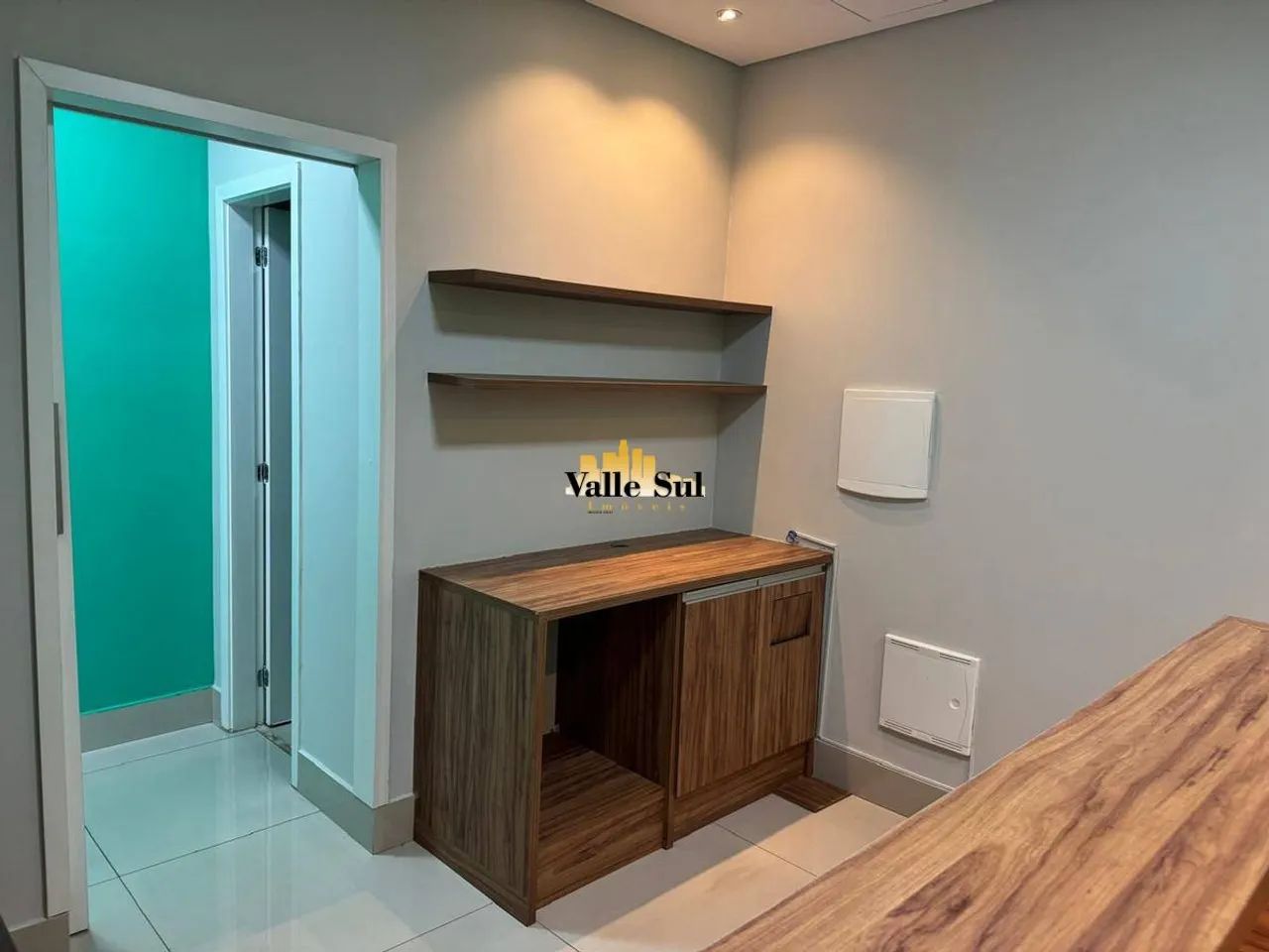 Sala Comercial Mobiliada no Condomínio Plaza Capital | Pronta para Consultório ou Escritór - Foto 2