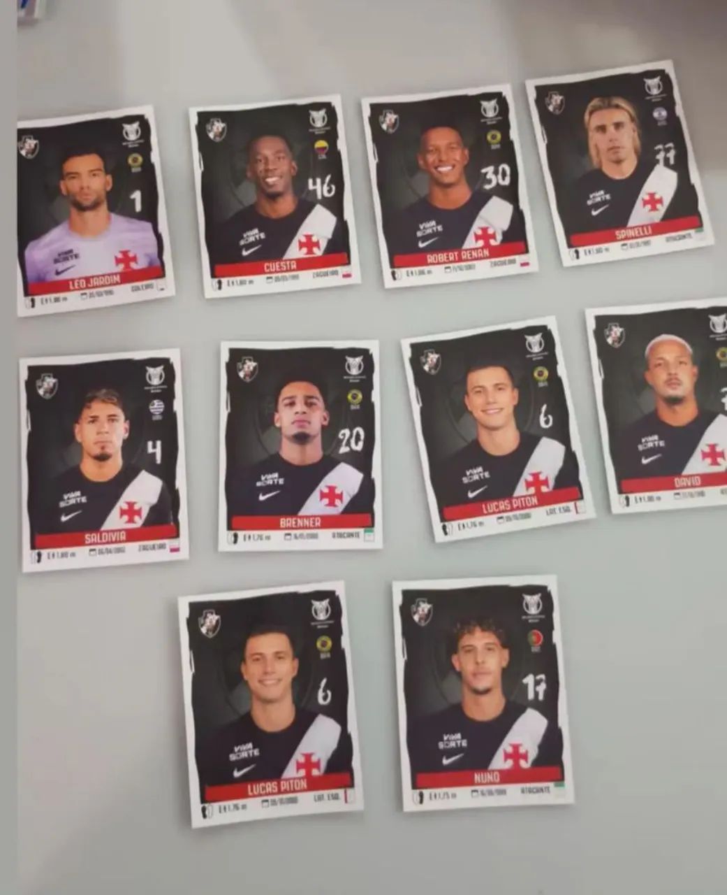 Figurinhas do brasileirão 2026 - Foto 2