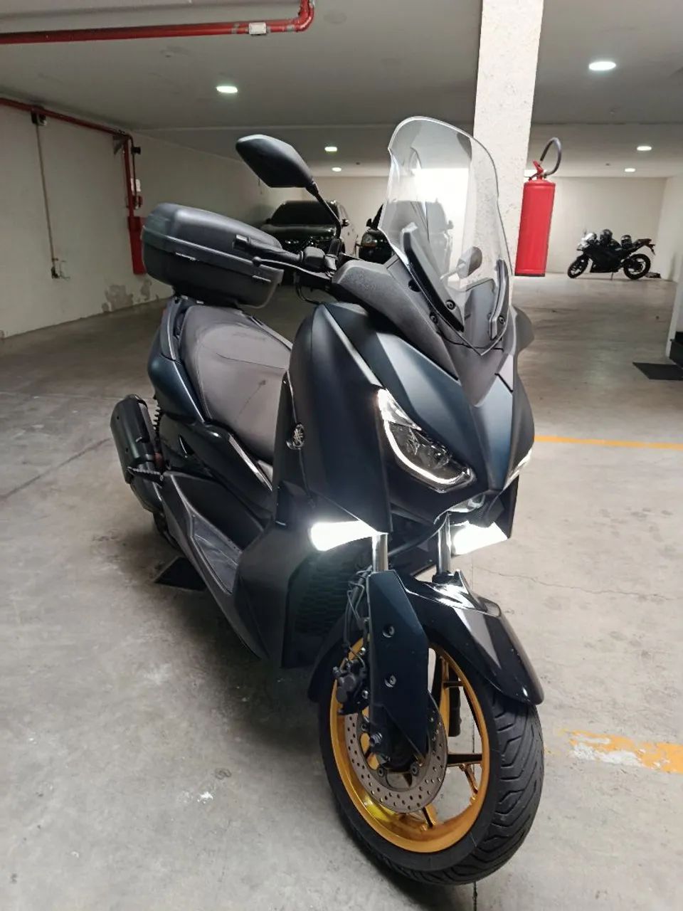 Xmax 250  - Foto 2