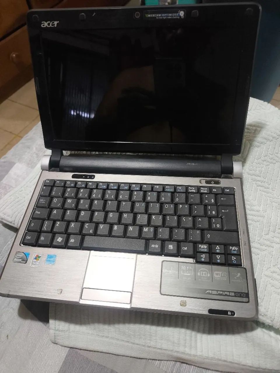 Netbook Acer Aspire One KAV60