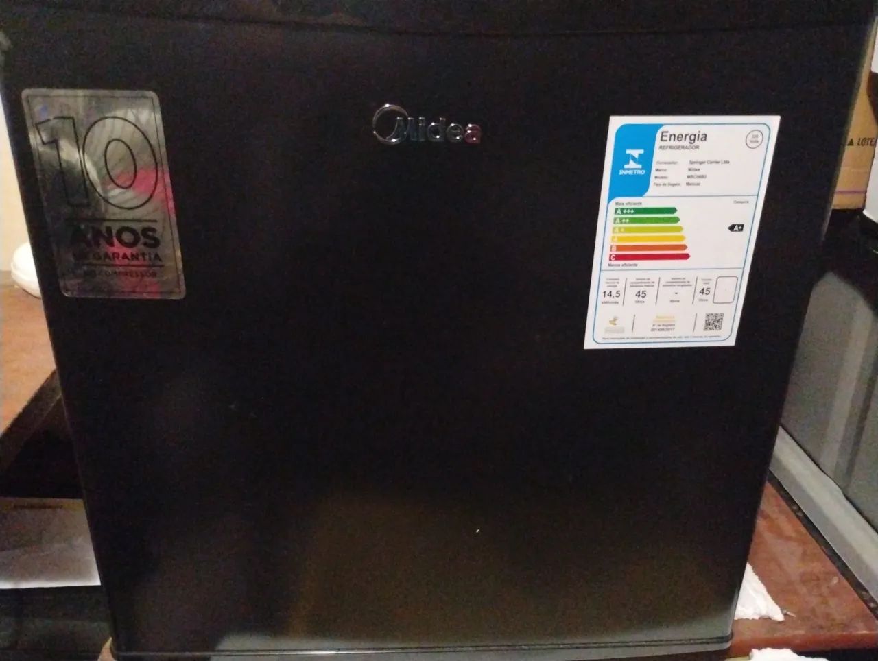 Frigobar Midea 45 litros 