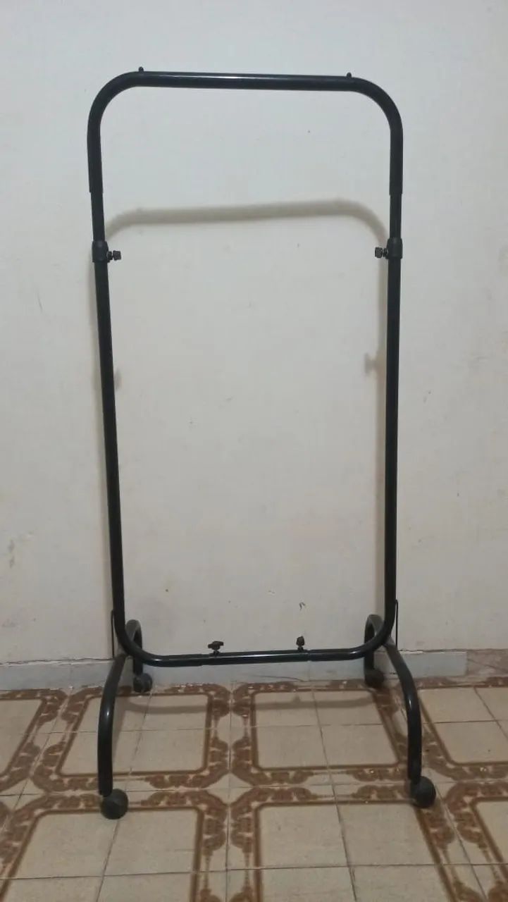 Arara para roupas
