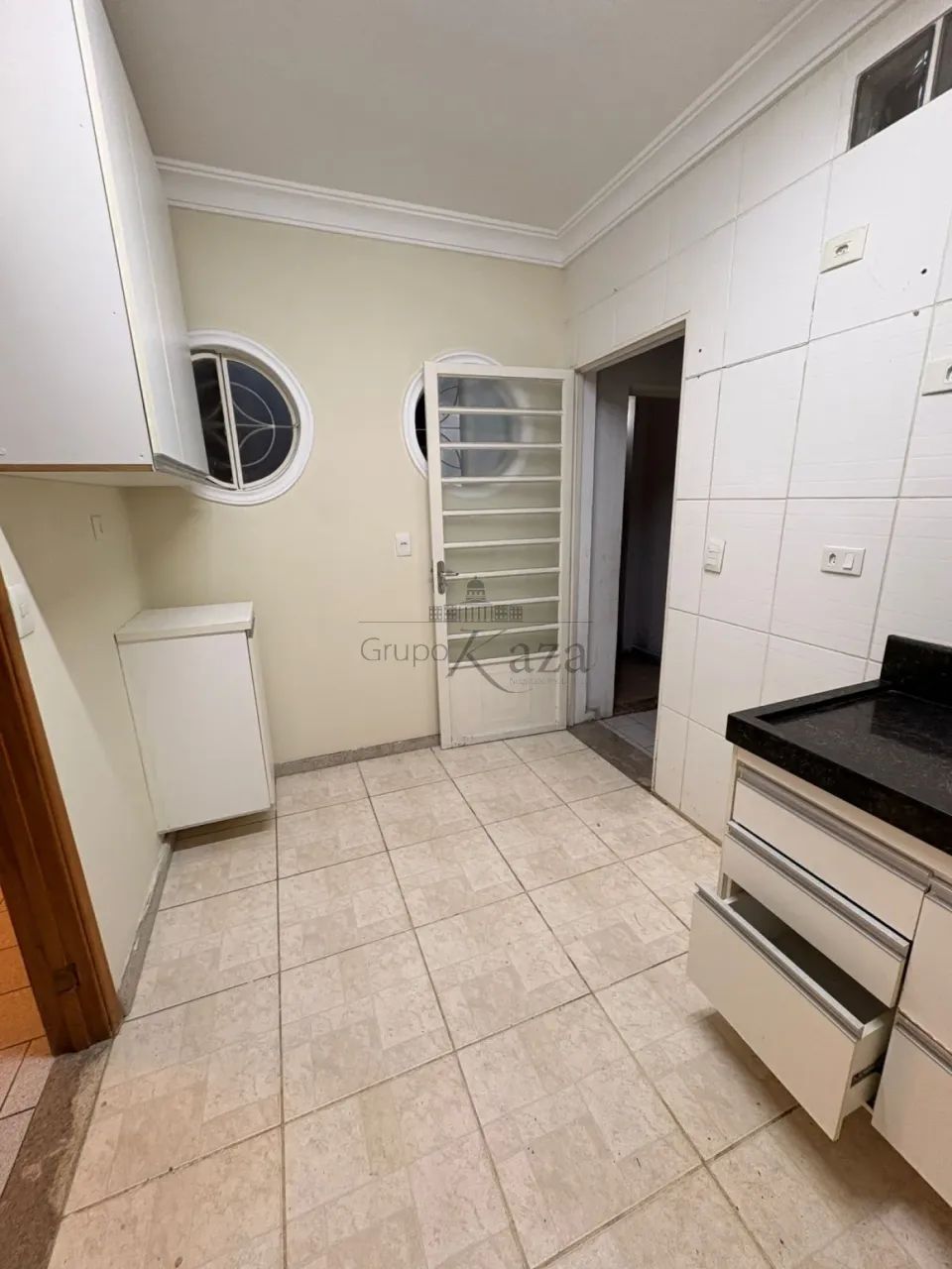 Casa - Bosque dos Eucaliptos - 4 Dormitórios - 250m². - Foto 5