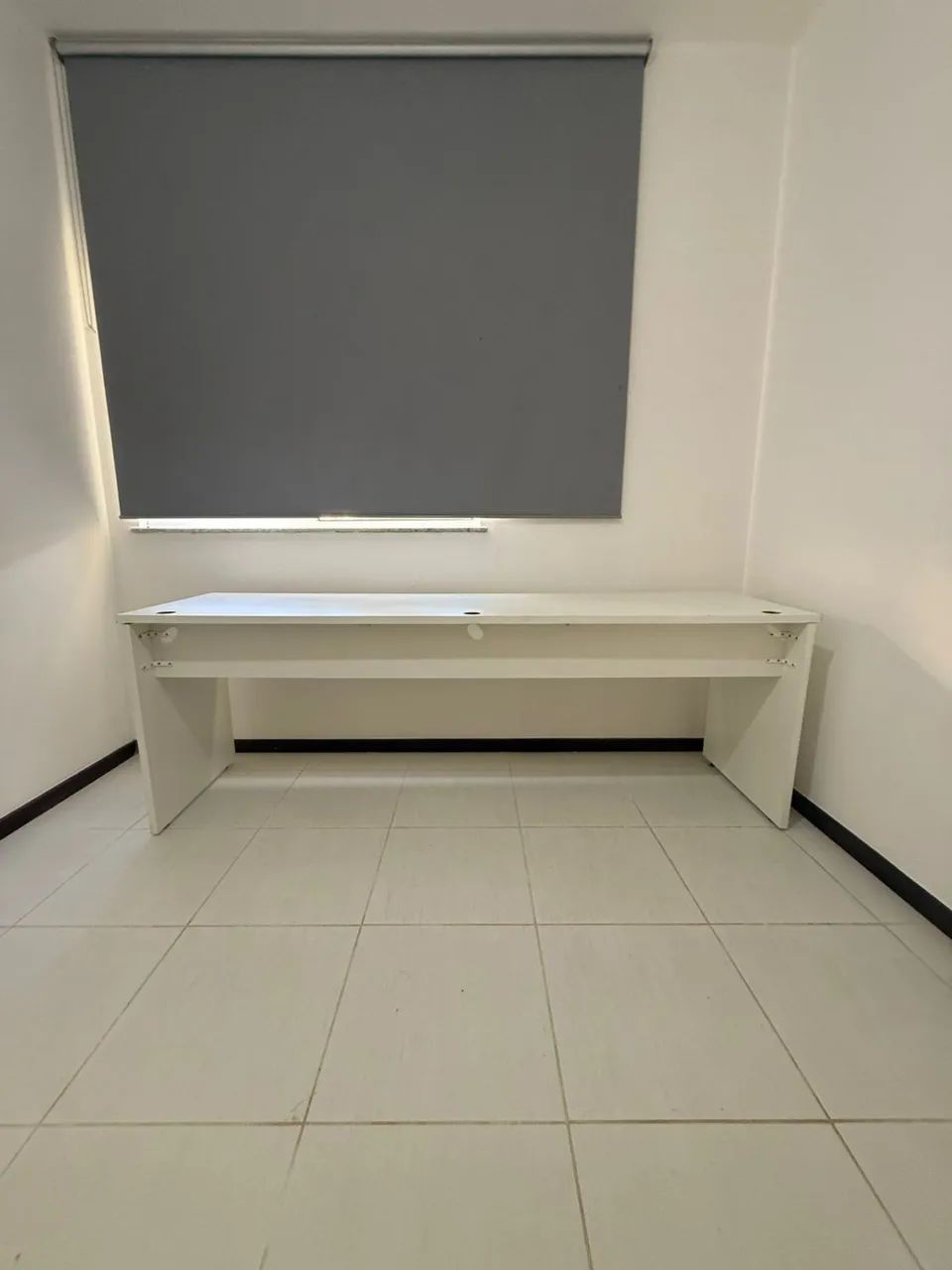 Vendo Mesa Escritório Planejada 2,2 m - MDF 25mm - Foto 4
