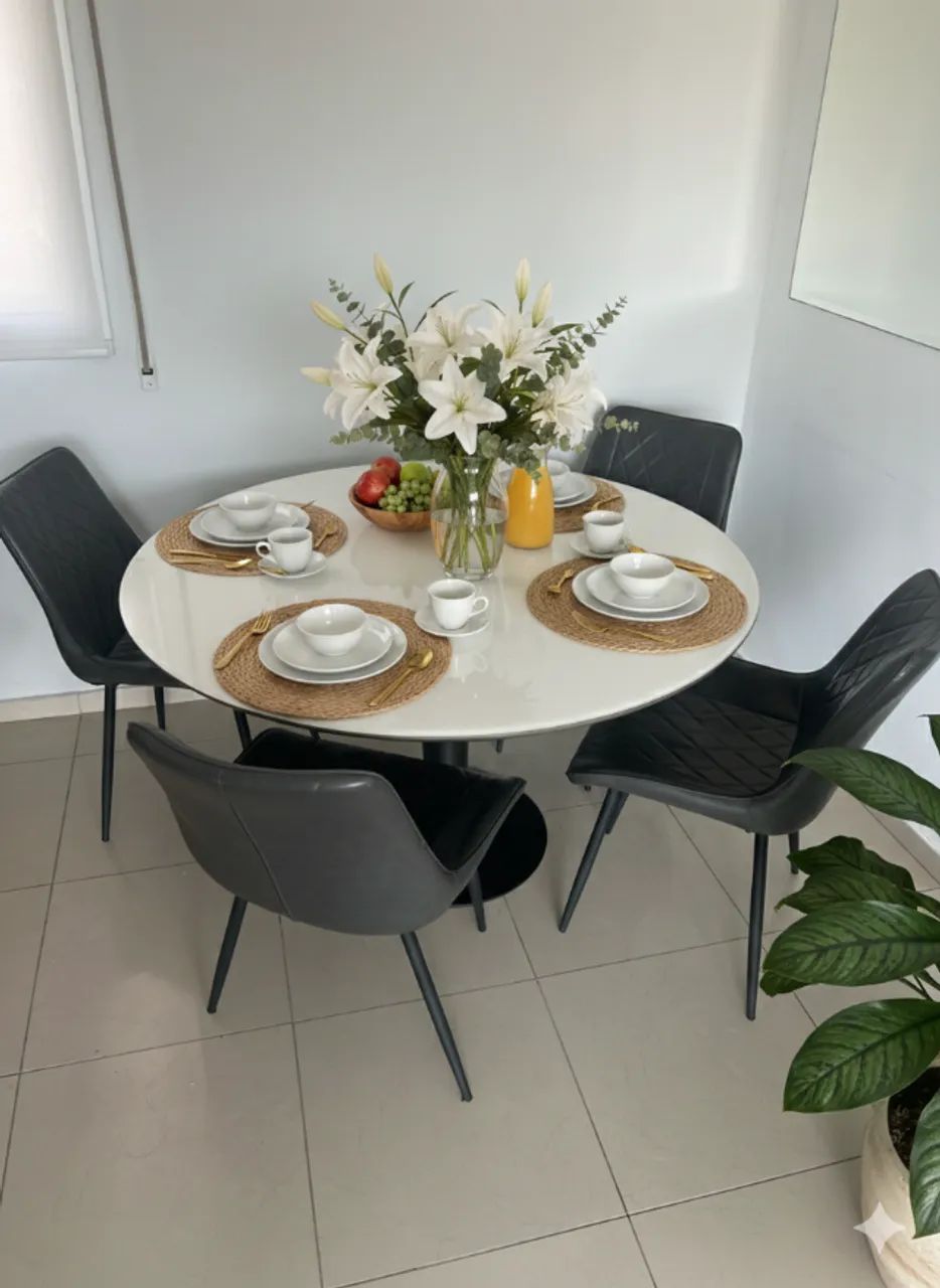 Conjunto de Jantar Moderno e Sofisticado! - Foto 2