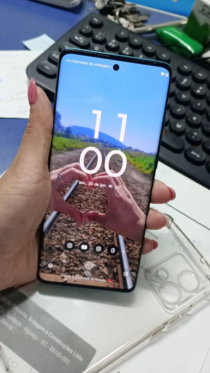 Celular Motorola Edge 40 Neo 5G (256GB / 8GB RAM) - Foto 2