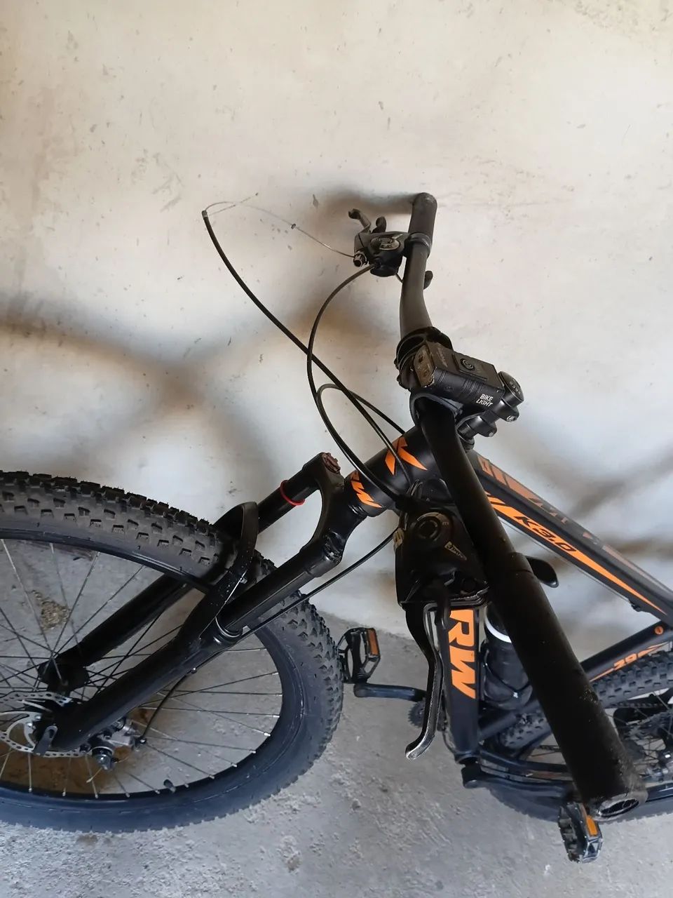 Bicicleta KRW aro 29 - Foto 2